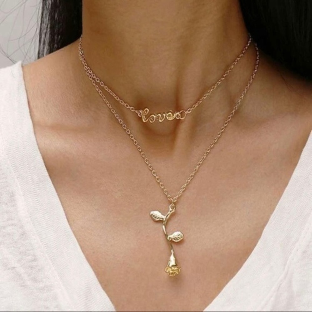 3/$30 💛 Rose Love Layered Necklace